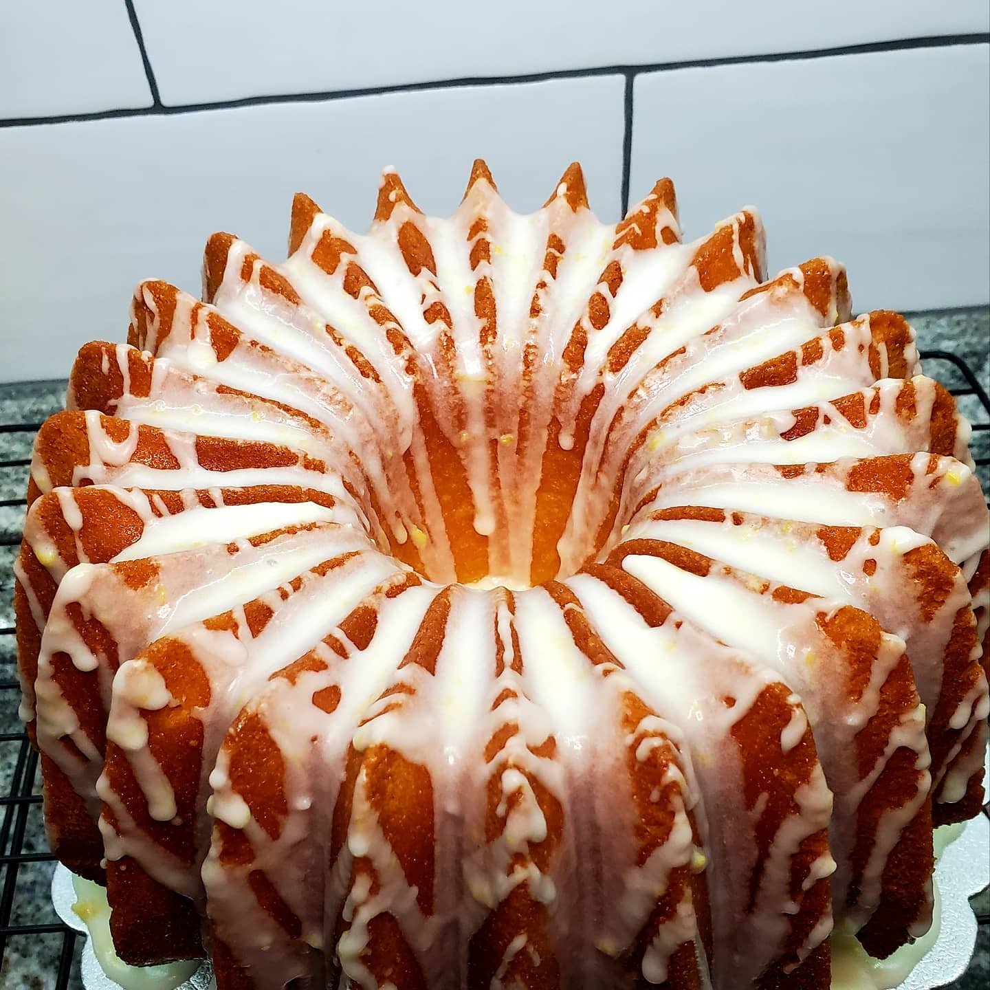 The Classic Lemon | The Carter Cakery